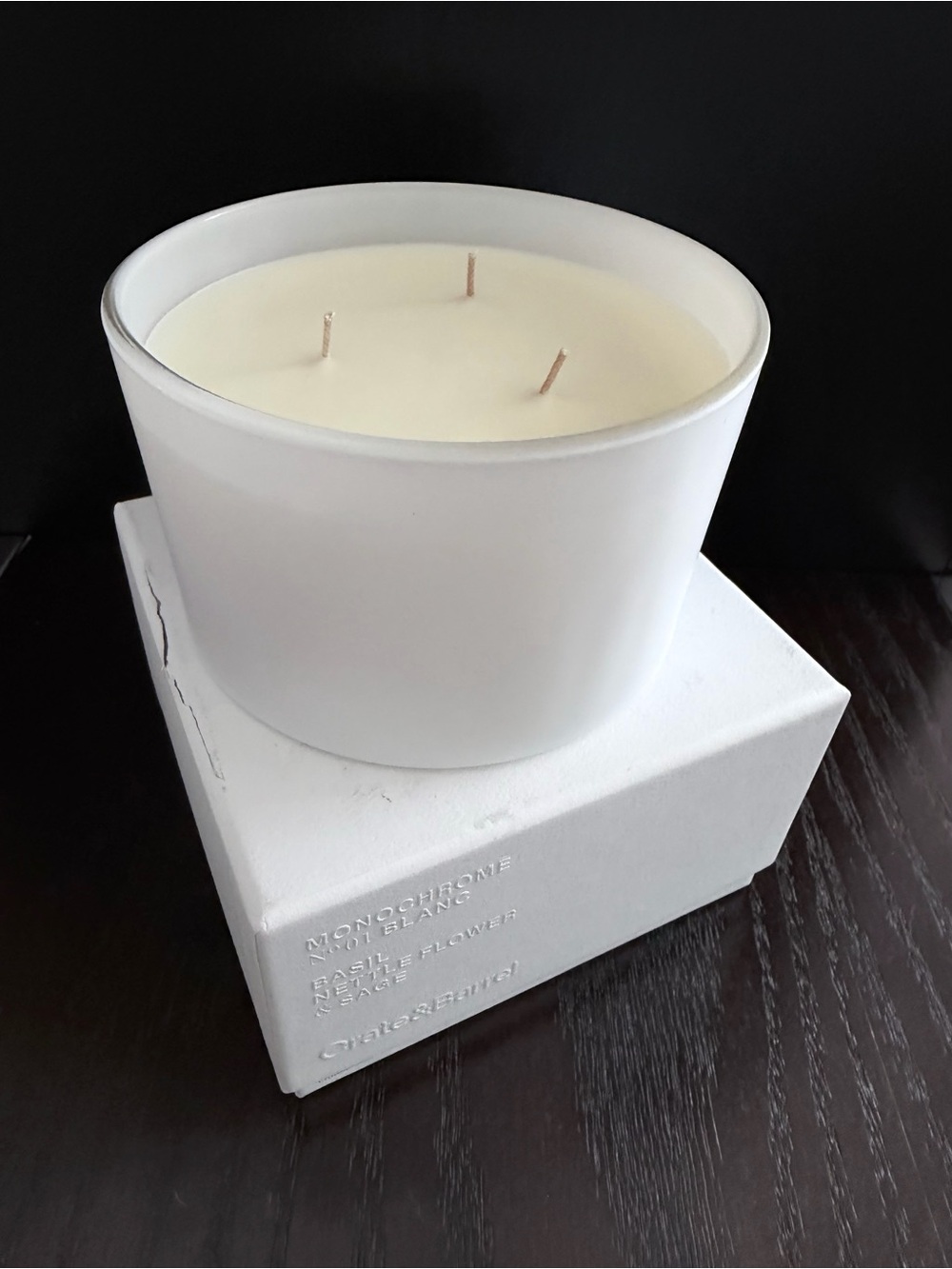 Crate&Barrel Monochrome No.01 Blanc 3-wick Candle